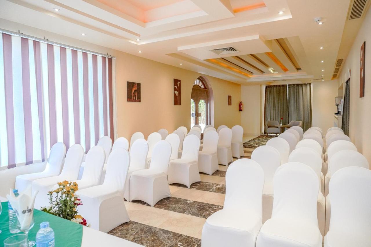 Charmillion Club Aquapark Hotel Sharm el-Sheikh Exterior photo The hotel's conference room